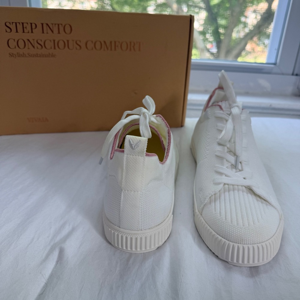 VIVAIA Knit Lace-Up Sneakers White Pink Trim - EU 40 / US 9 - Picture 3 of 9